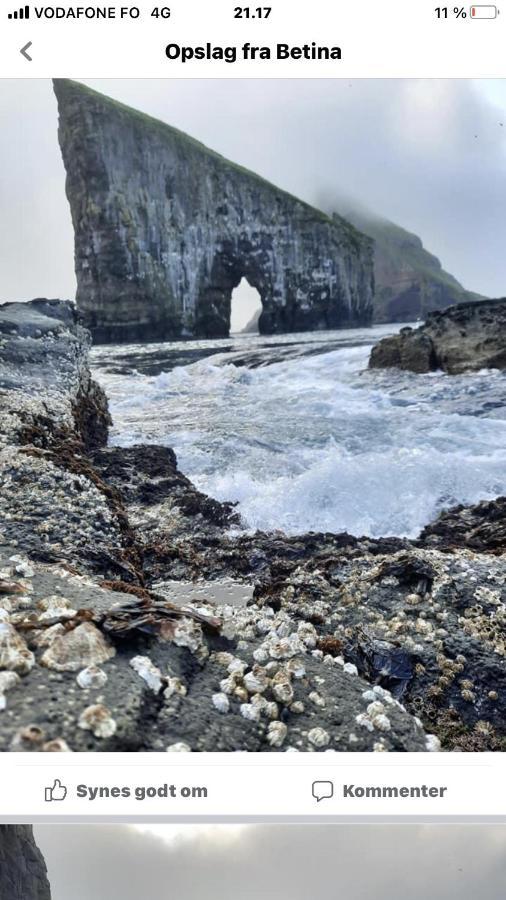 The Old House Close To The Ferry To Mykines Sorvagur Bagian luar foto